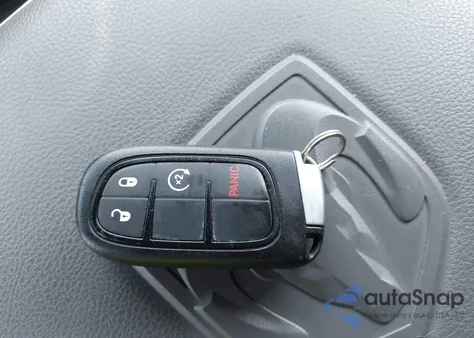 2016 Ram 1500 Sport z USA, uszkodzony, nr VIN 1C6RR6UT4GS368210